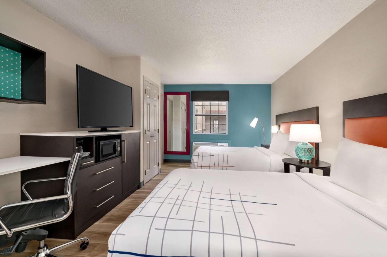 La Quinta Inn By Wyndham Columbus Airport Area מראה חיצוני תמונה
